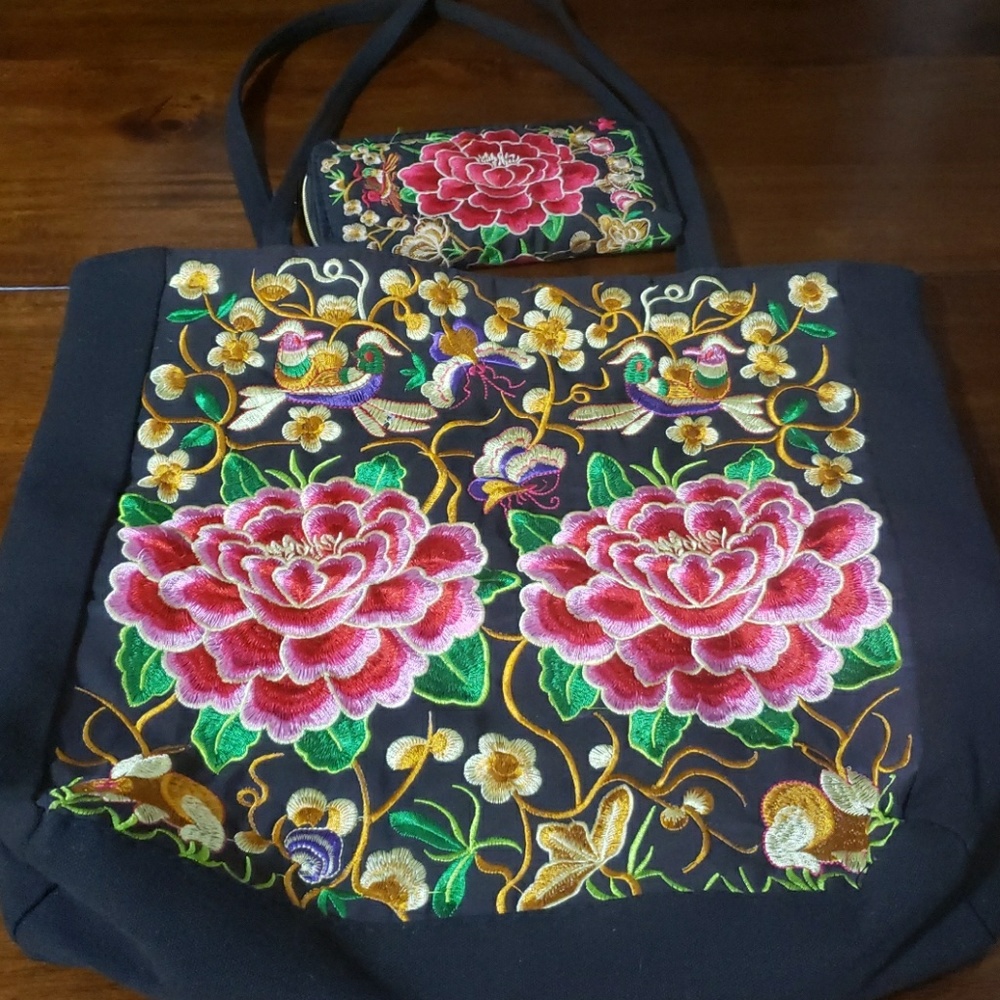 Mexican embroidery tote